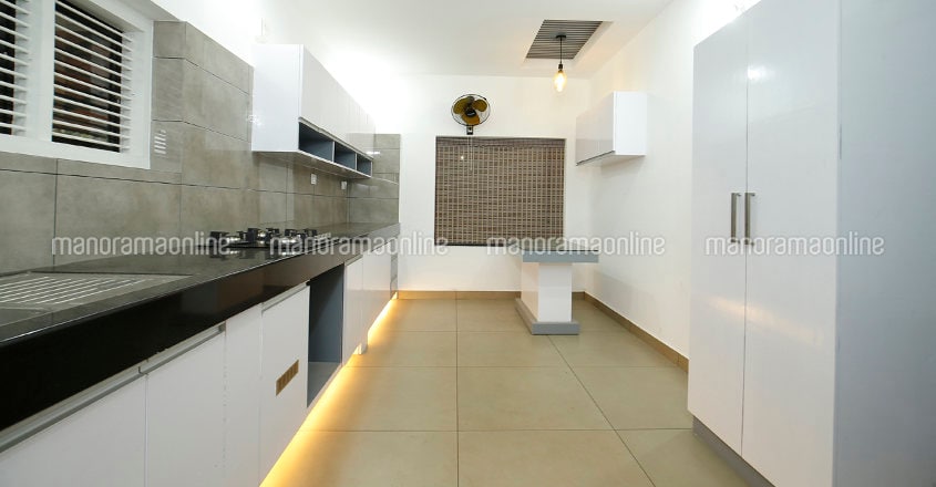 traditional-renovation-kitchen traditional-renovation-kitchen