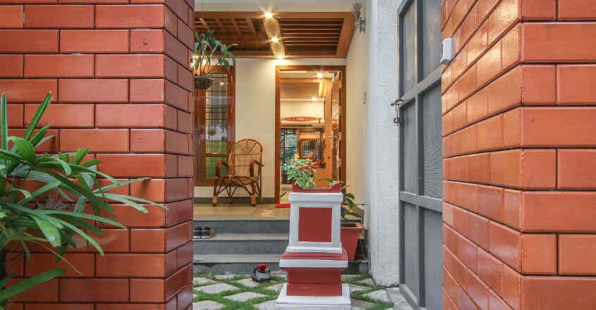 charuvilla-exterior-pooja charuvilla-exterior-pooja