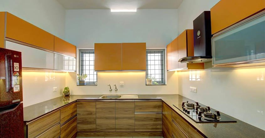 colonial-home-perumbavur-kitchen colonial-home-perumbavur-kitchen