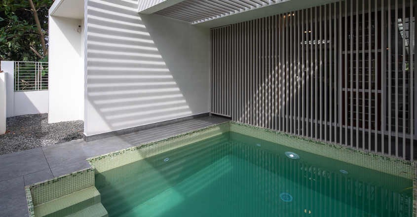white-mahal-perumbavur-pool white-mahal-perumbavur-pool