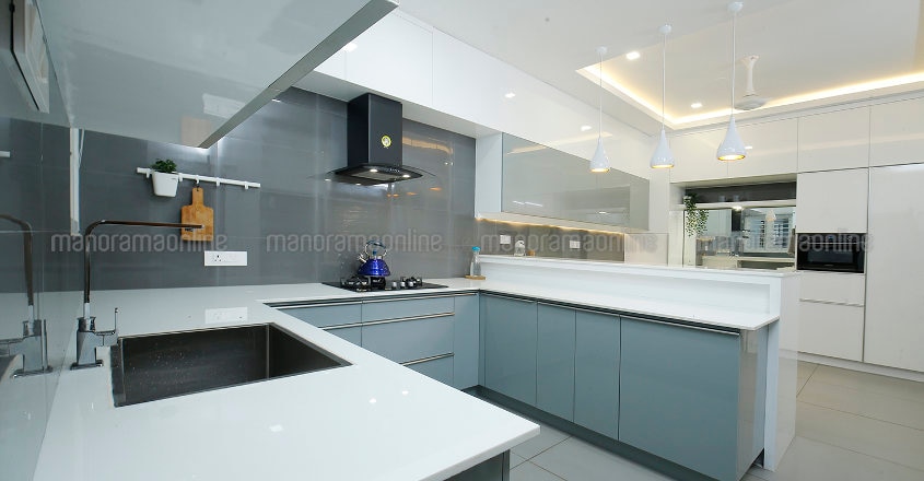 luxury-home-malapuram-kitchen luxury-home-malapuram-kitchen
