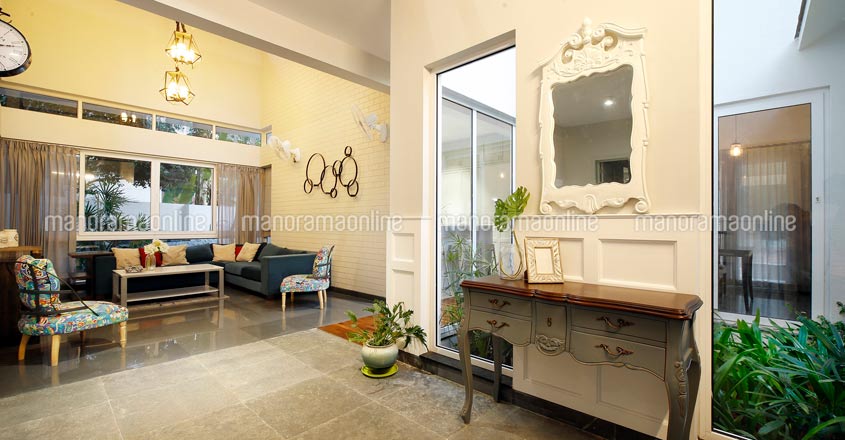 colonial-house-thondayad-interiors colonial-house-thondayad-interiors