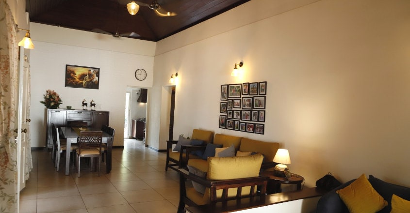 150-year-old-house-adoor-hall 150-year-old-house-adoor-hall