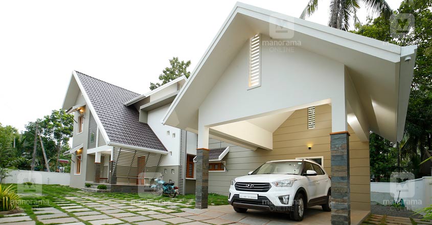 middle-class-house-manjeri-front middle-class-house-manjeri-front
