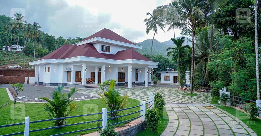 single-storeyed-home-nilambur-landscape single-storeyed-home-nilambur-landscape