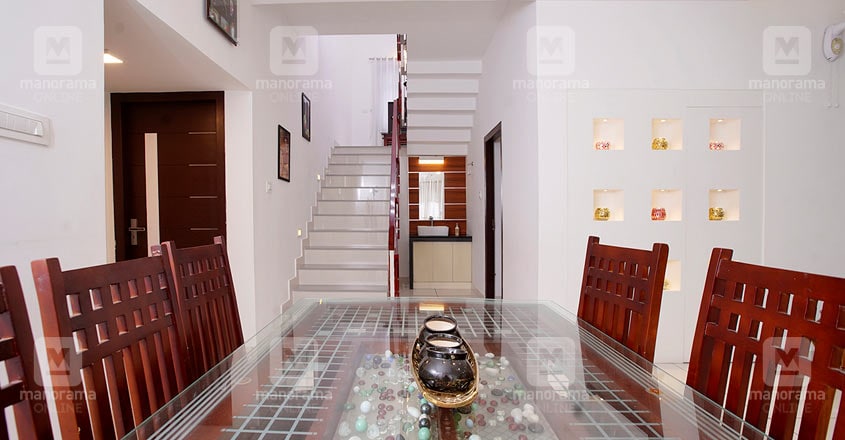 29-lakh-elevation-manjeri-dine 29-lakh-elevation-manjeri-dine