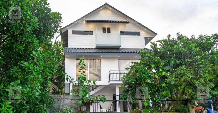 kumbalangi-house-exterior kumbalangi-house-exterior