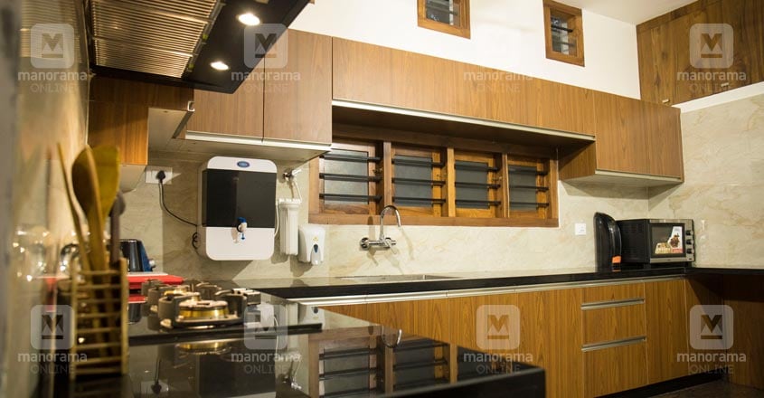 pravasi-house-manjeri-kitchen pravasi-house-manjeri-kitchen