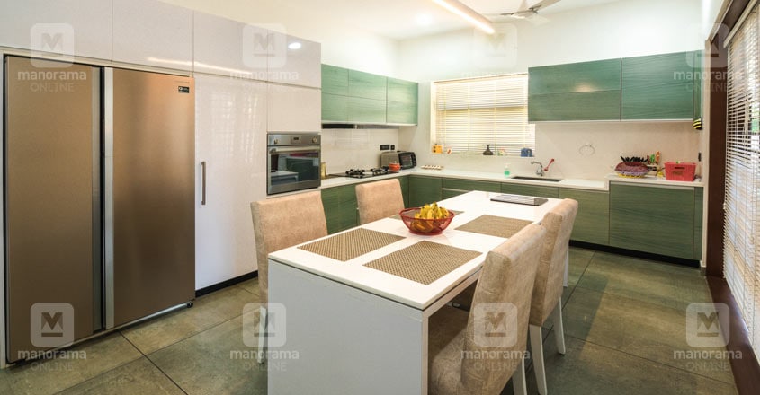 elegant-box-house-thrissur-kitchen elegant-box-house-thrissur-kitchen