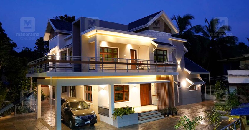 Chappanangadi-house-night Chappanangadi-house-night