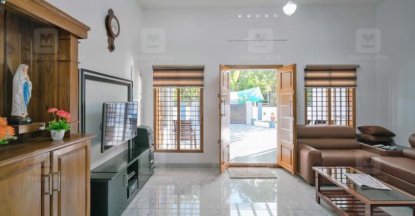 simple-home-karukutty-hall simple-home-karukutty-hall