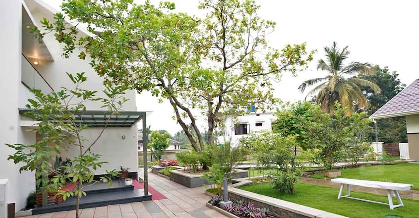 nilambur-house-garden nilambur-house-garden