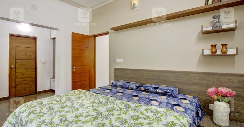 small-plot-house-tripunitura-bed small-plot-house-tripunitura-bed