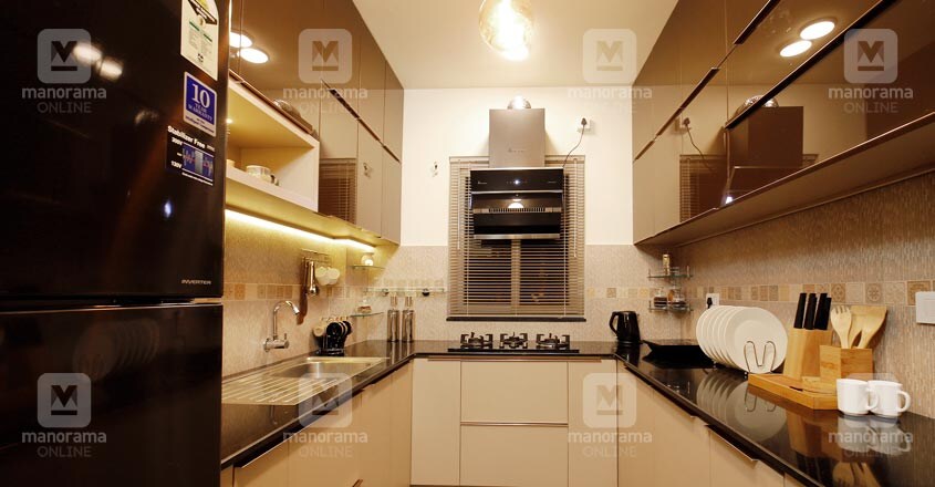 new-flat-calicut-kitchen new-flat-calicut-kitchen
