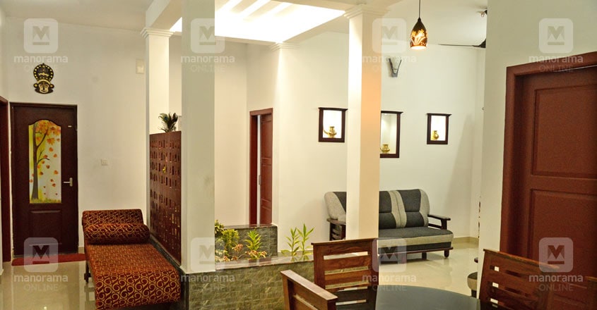 kanjirappally-manoj-house-hall kanjirappally-manoj-house-hall