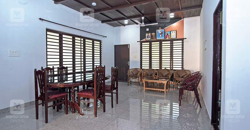 13-lakh-house-harippad-hall 13-lakh-house-harippad-hall
