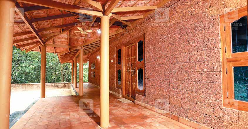 18-lakh-cool-home-palakkad-veranda 18-lakh-cool-home-palakkad-veranda
