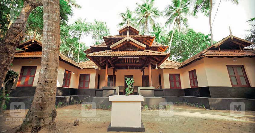 50-year-old-tharavadu-new-face 50-year-old-tharavadu-new-face