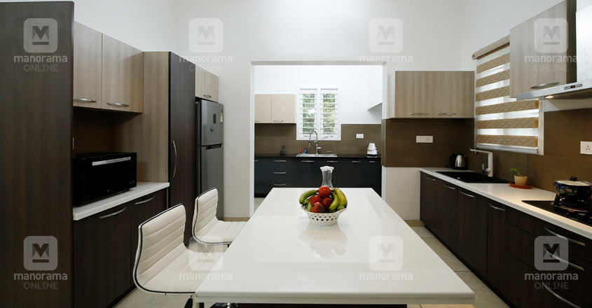 colonial-home-thrissur-kitchen colonial-home-thrissur-kitchen