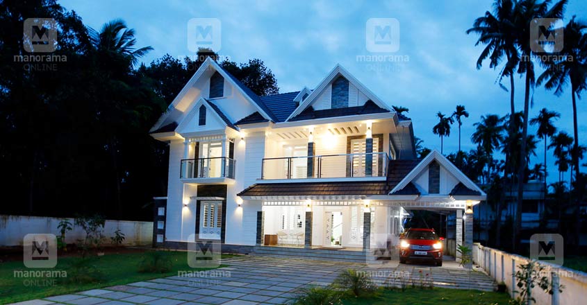 colonial-home-thrissur-night colonial-home-thrissur-night
