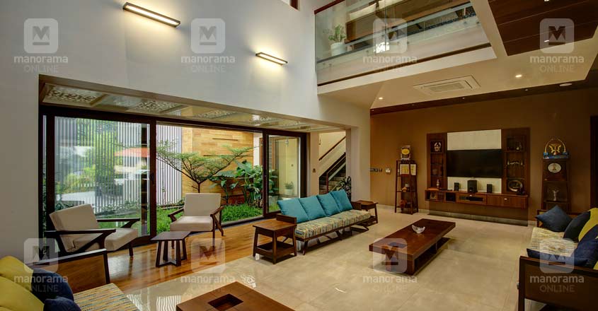 energy-efficient-home-vengola-hall energy-efficient-home-vengola-hall