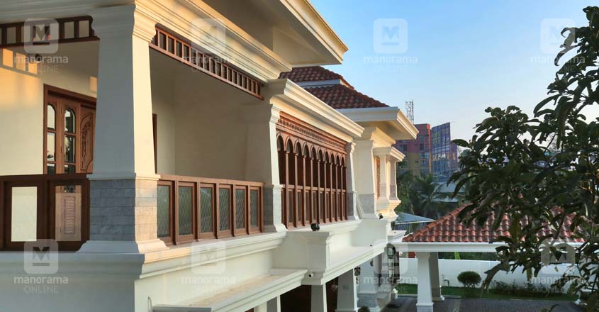 nri-house-trivandrum-balcony nri-house-trivandrum-balcony