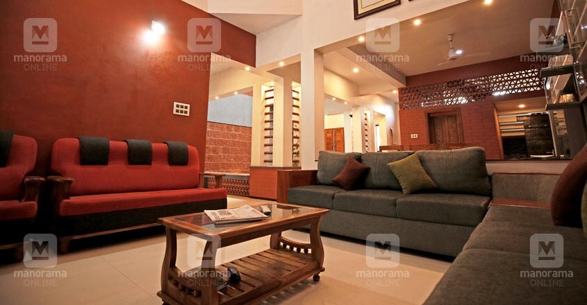 traditional-shornur-home-living traditional-shornur-home-living