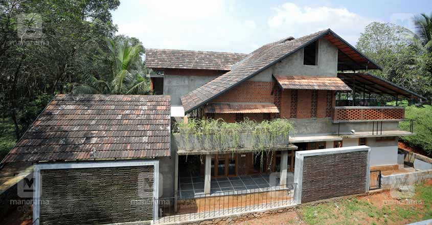 eco-home-muvattupuzha-exterior eco-home-muvattupuzha-exterior