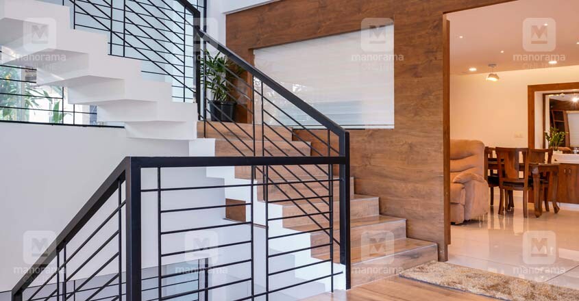 home-rent-office-manjeri-stair home-rent-office-manjeri-stair