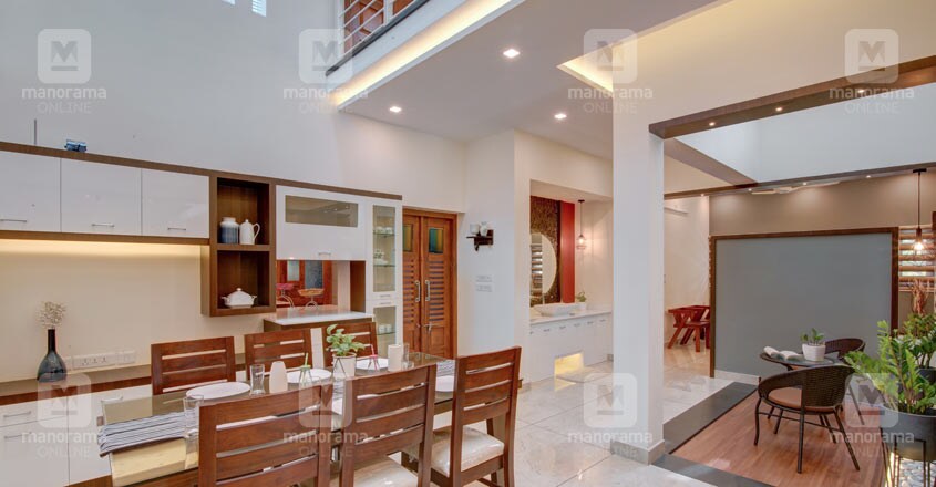 luxury-home-pavaratty-pantry luxury-home-pavaratty-pantry