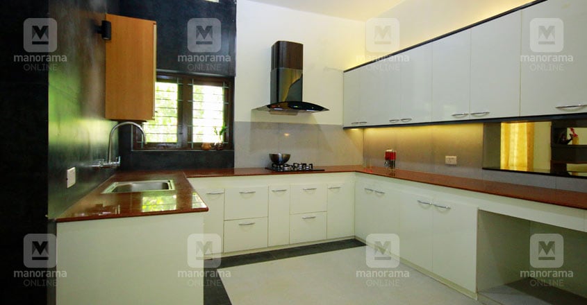 nri-chengannur-house-kitchen nri-chengannur-house-kitchen