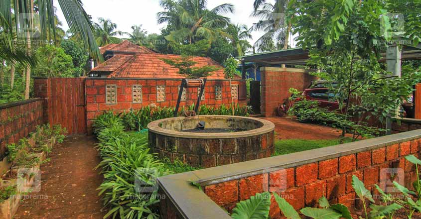 de-earth-home-yard de-earth-home-yard