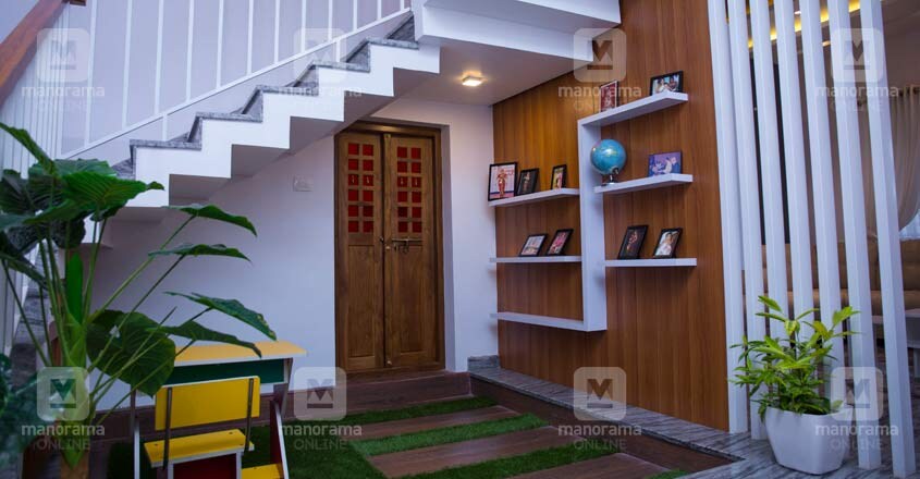 colonial-home-manjeri-stair colonial-home-manjeri-stair