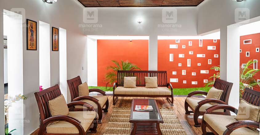 nri-house-paruthumpara-living nri-house-paruthumpara-living