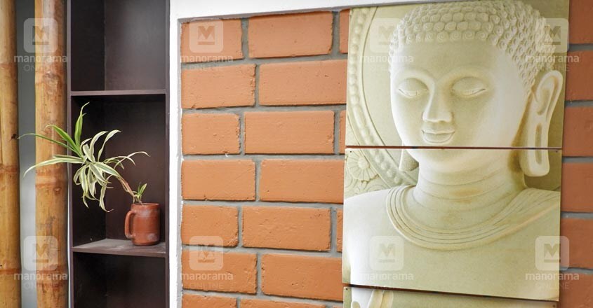 gulmohar-budha gulmohar-budha