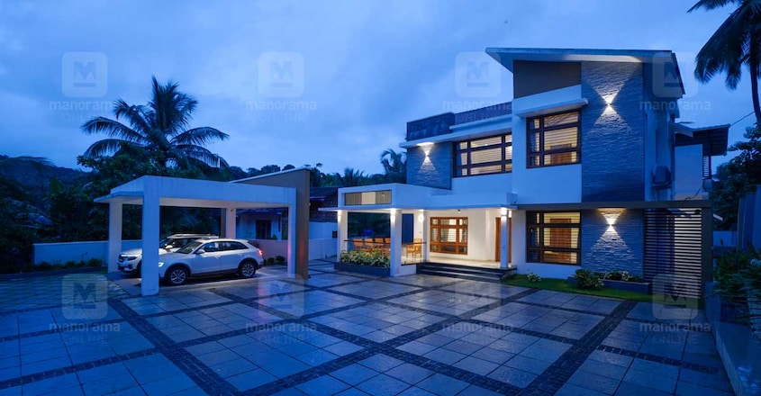 areekode-house-night areekode-house-night
