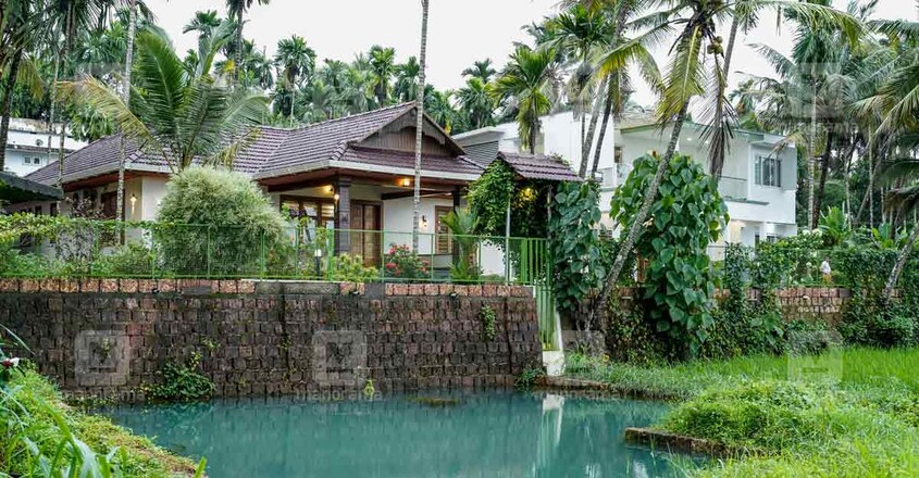 traditional-bros-home-pond traditional-bros-home-pond