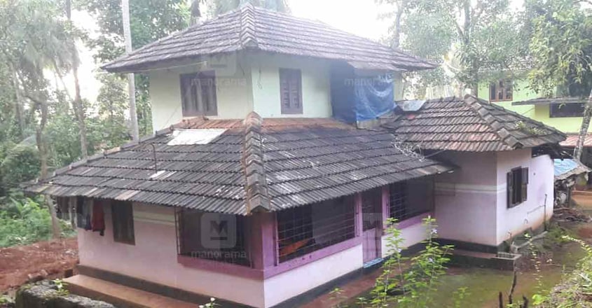 15-lakh-tharavad-malappuram-old 15-lakh-tharavad-malappuram-old