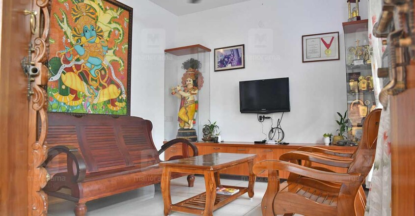 4-cent-house-chittur-living 4-cent-house-chittur-living