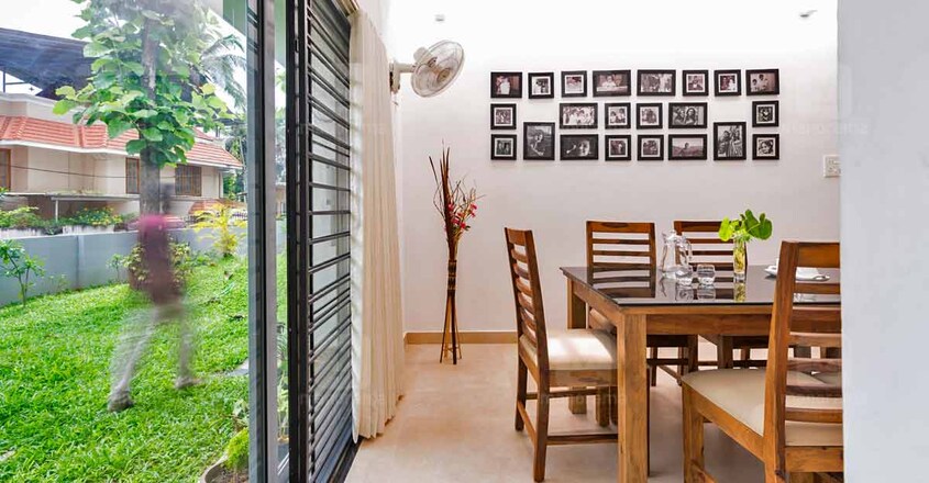 old-parents-house-tvm-dine old-parents-house-tvm-dine