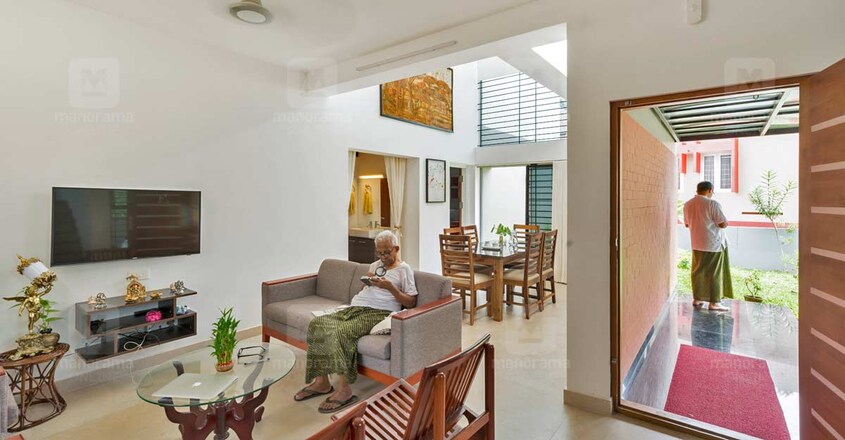 old-parents-house-tvm-living old-parents-house-tvm-living