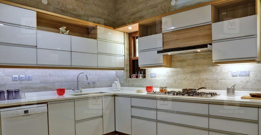 traditional-home-kumbanad-kitchen traditional-home-kumbanad-kitchen