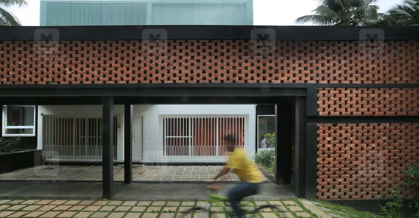 rare-house-poojapura-view rare-house-poojapura-view