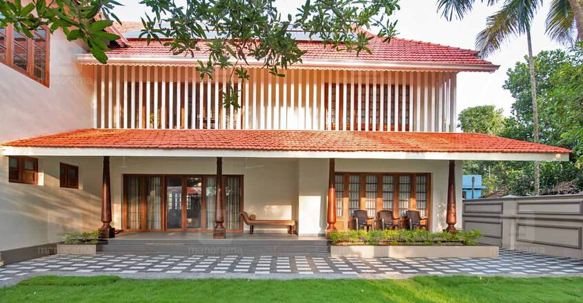 kerala-home-alapuzha-backyard kerala-home-alapuzha-backyard