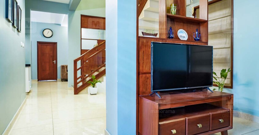 6-cent-house-thalasery-hall 6-cent-house-thalasery-hall