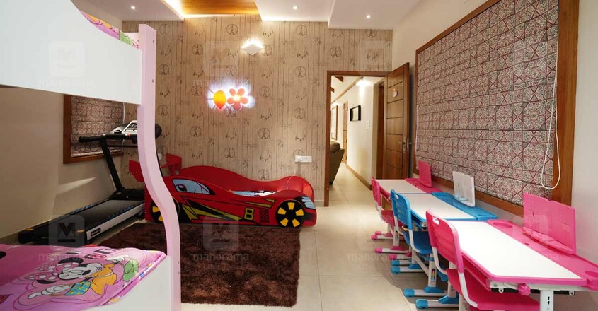 vadakara-house-kids-bed vadakara-house-kids-bed