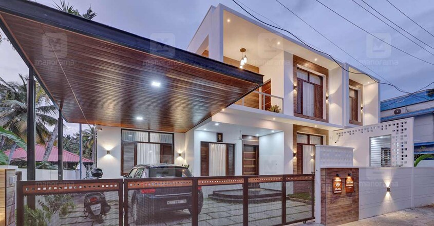 4-cent-home-tvm-exterior-night1 4-cent-home-tvm-exterior-night1