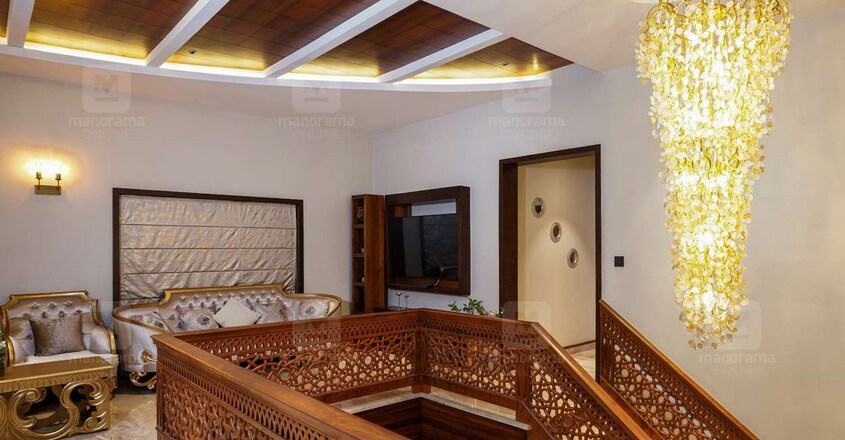 colonial-home-upper colonial-home-upper