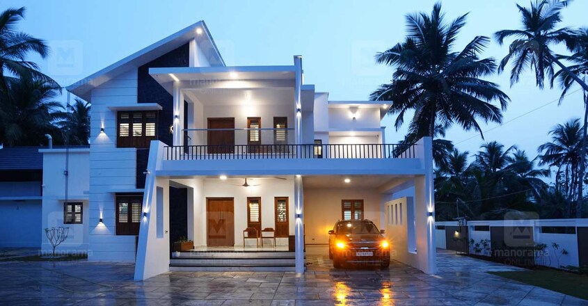 koduvalli-house-night-exterior koduvalli-house-night-exterior