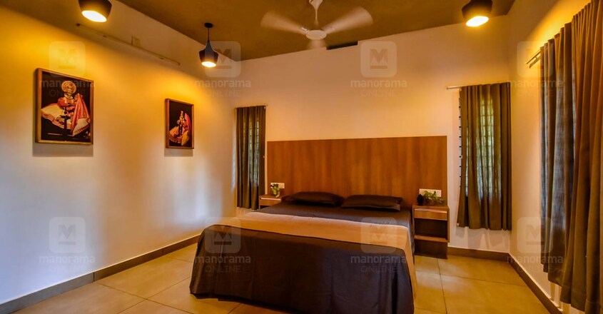 traditional-green-home-trissur-bed traditional-green-home-trissur-bed